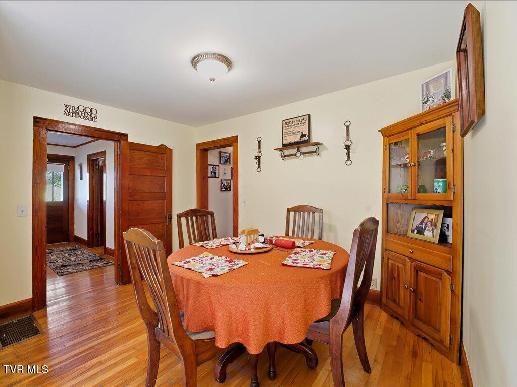 979 Highway 92 Rutledge, TN 37861 - Photo 9 of 35 979 Highway 92 - 12