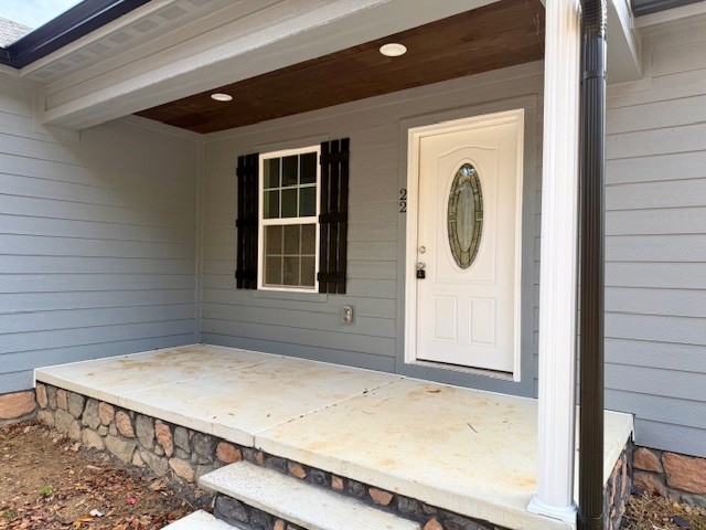22 Ghea Road Normandy, TN 37360 - Photo 2 of 40 a view of a door of the house