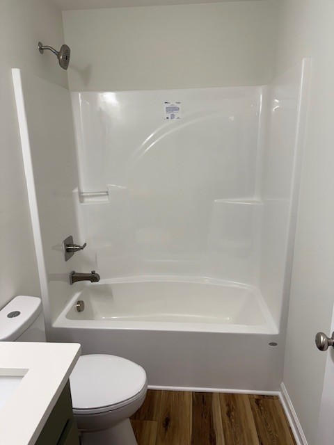 22 Ghea Road Normandy, TN 37360 - Photo 30 of 40 a bathroom with a sink a toilet and a bathtub