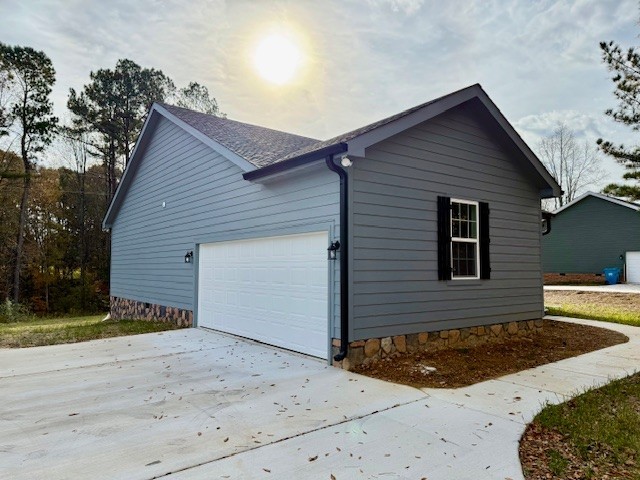 22 Ghea Road Normandy, TN 37360 - Photo 38 of 40 a front view of a house
