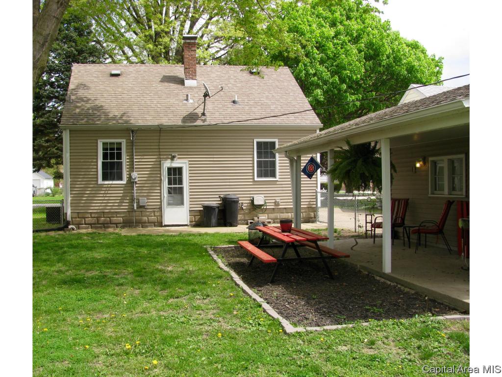 3213 Butler Street Springfield, IL 62703 - Photo 3 of 19