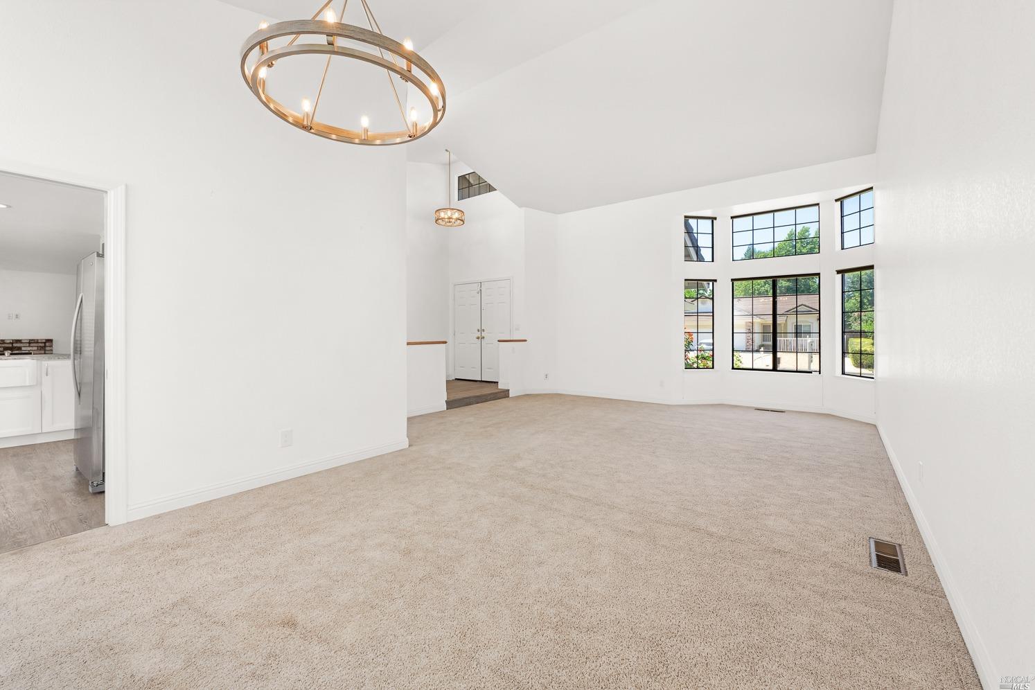 7216 Roxanne Lane Rohnert Park, CA 94928 - Photo 8 of 40 an empty room with windows