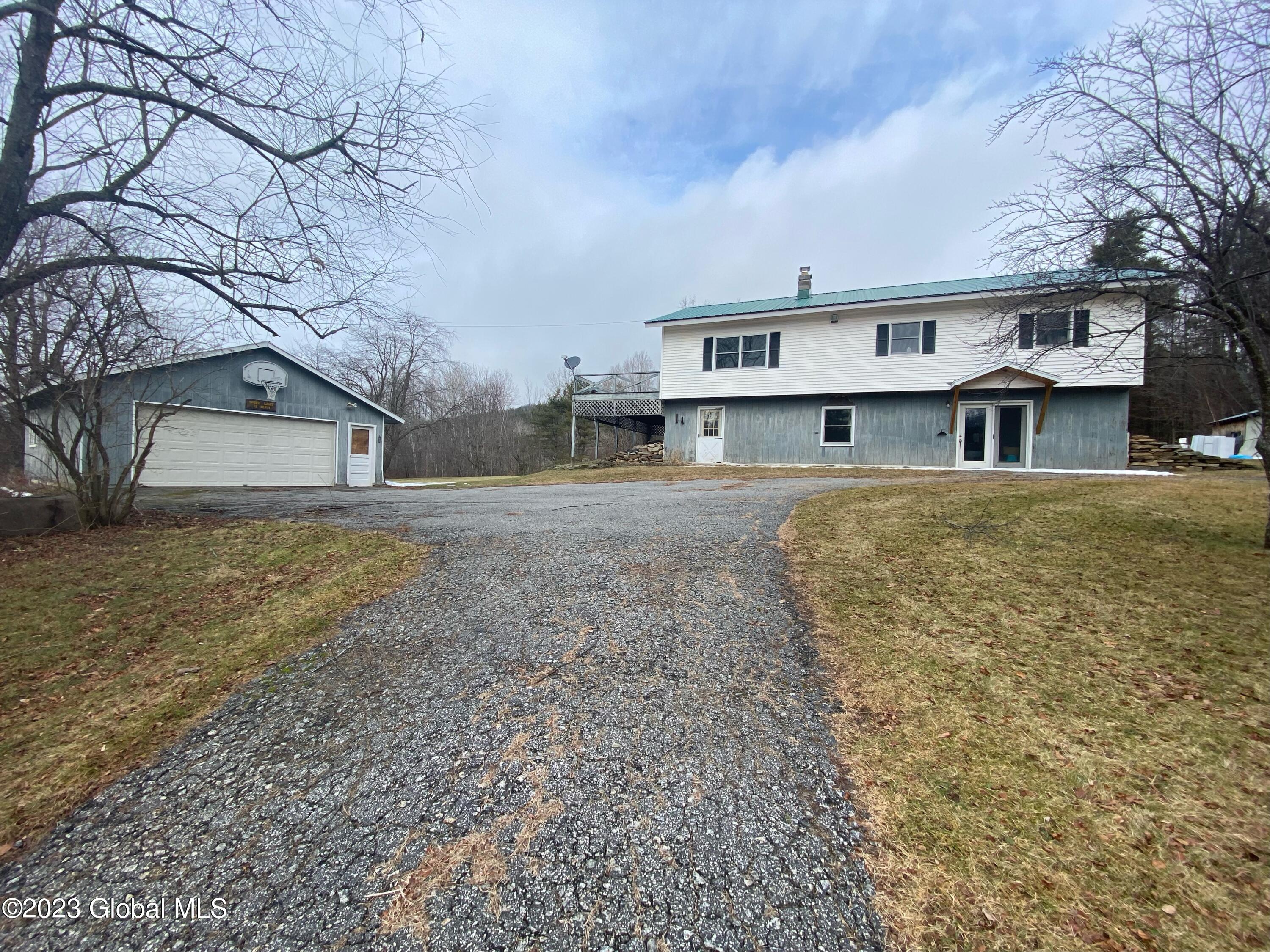 697 Hogback Road Crown Point, NY 12928 - Photo 8 of 38 38