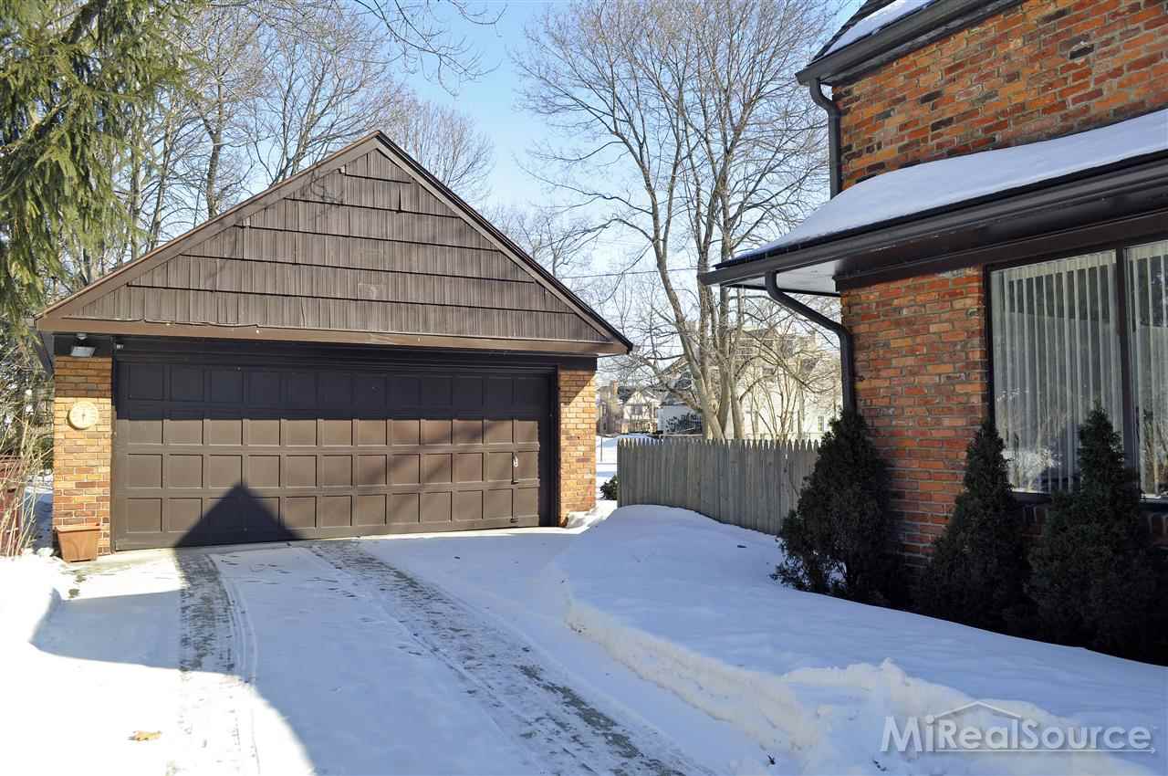 782 Westchester Road Grosse Pointe Park, MI 48230 - Photo 37 of 40