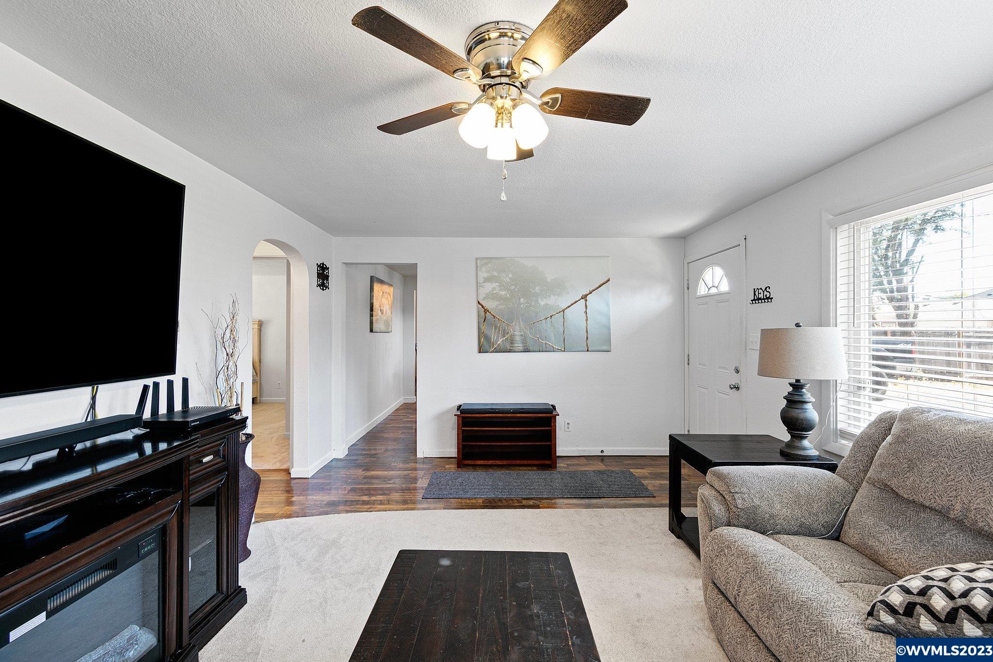 1329 Southwest Queen Avenue Albany, OR 97321 - Photo 10 of 35 Gallery Image 10