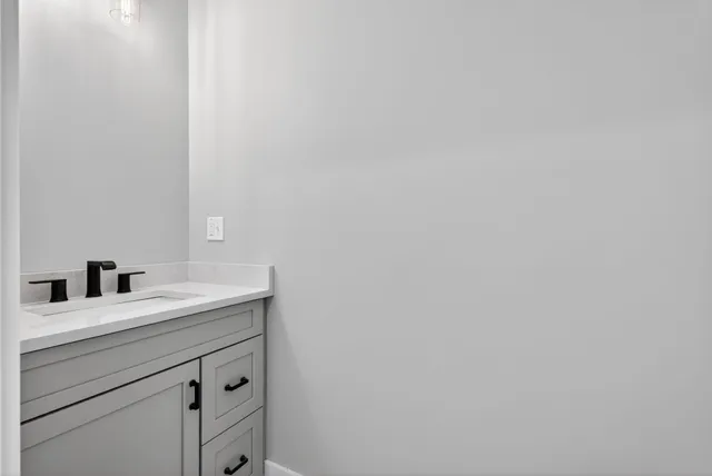 $649,000 | 20 Fairway Commons Drive, Unit 2, Gorham, ME 04038