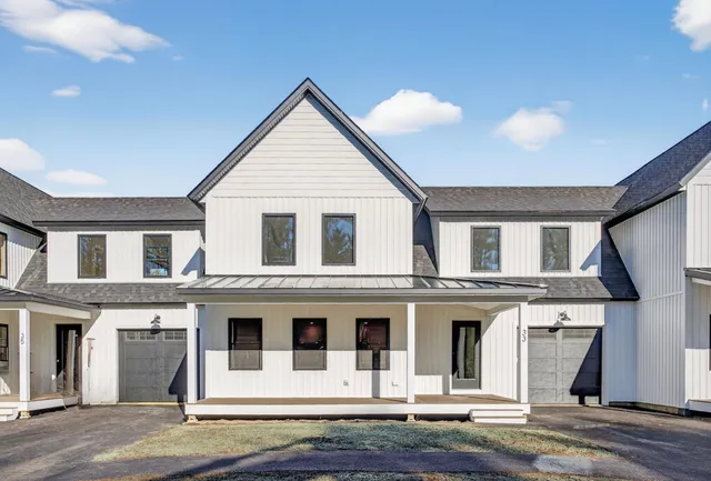 $649,000 | 20 Fairway Commons Drive, Unit 2, Gorham, ME 04038