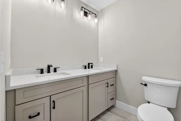 $649,000 | 30 Fairway Commons Drive, Unit 10, Gorham, ME 04038