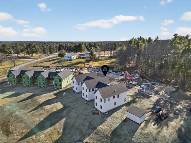 $649,000 | 20 Fairway Commons Drive, Unit 2, Gorham, ME 04038
