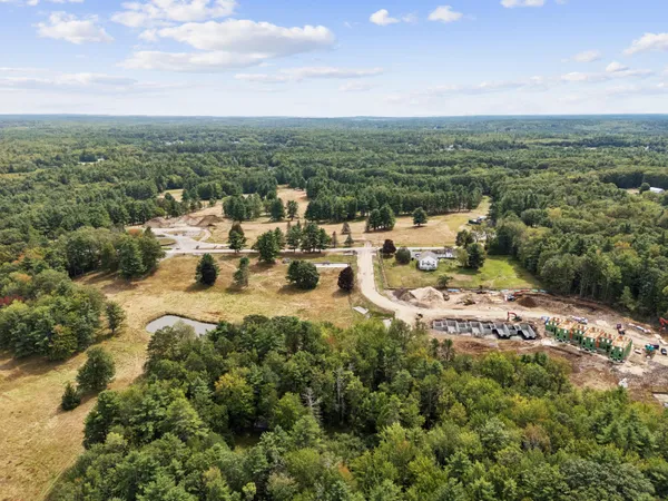 $649,000 | 30 Fairway Commons Drive, Unit 10, Gorham, ME 04038