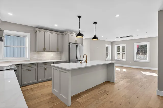 $649,000 | 20 Fairway Commons Drive, Unit 2, Gorham, ME 04038