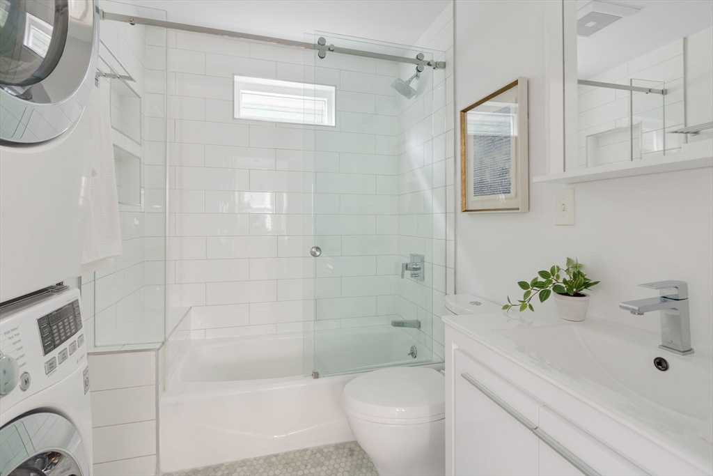 65 Concord Avenue, Unit 2 Somerville, MA 02143 - Photo 14 of 20