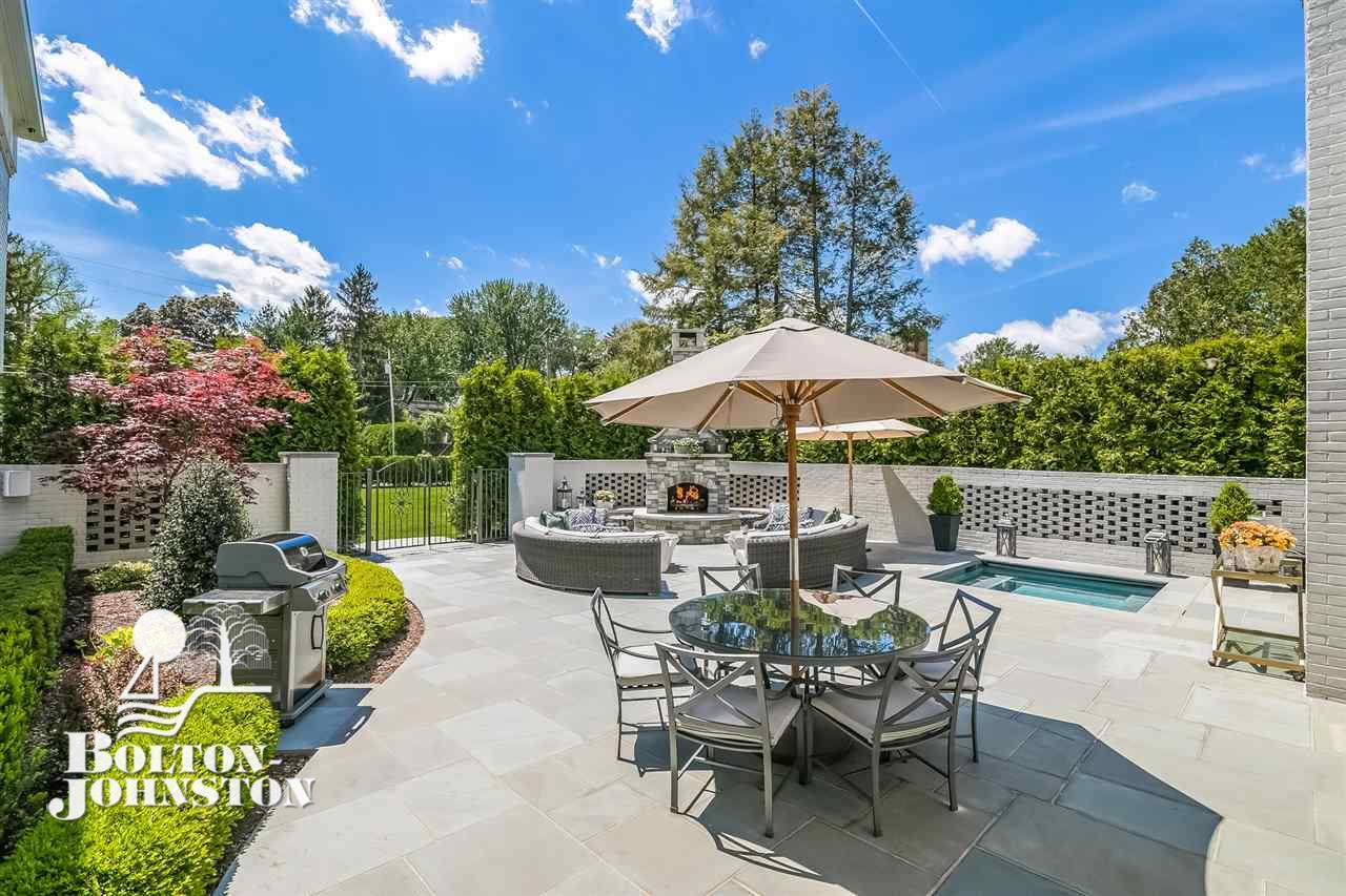 655 Lake Shore Road Grosse Pointe Shores, MI 48236 - Photo 69 of 86