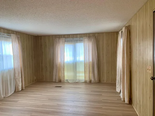 $52,000 | 2819 North Sandy Drive, Unit 558, Ludington, MI 49431