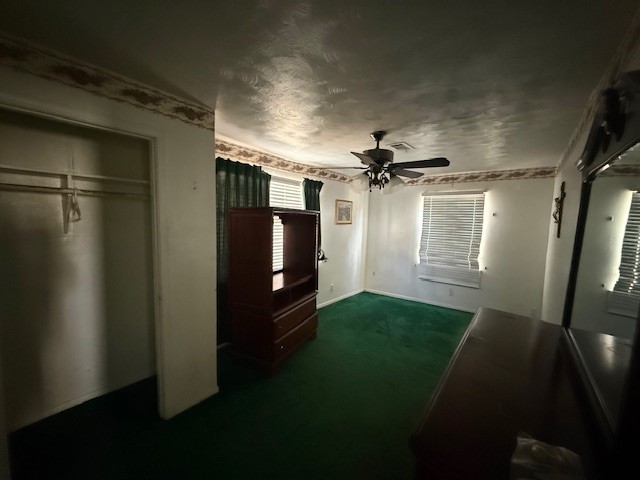 3714 Christie Street Houston, TX 77026 - Photo 17 of 24 a view of a livingroom with a projector