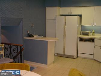 9279 Darlington Road Philadelphia, PA 19115 - Photo 6 of 12 Gallery Image 6
