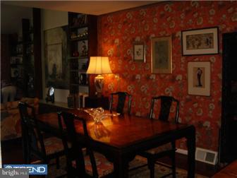 9279 Darlington Road Philadelphia, PA 19115 - Photo 7 of 12 Gallery Image 7