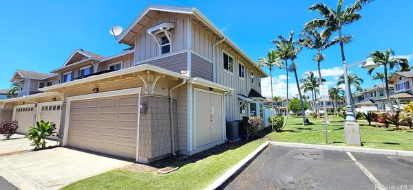 $3,600 | 91-1033 Kaipalaoa Street, Unit 1401, Ewa Beach, HI 96706