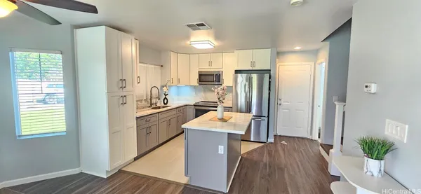 $3,600 | 91-1033 Kaipalaoa Street, Unit 1401, Ewa Beach, HI 96706