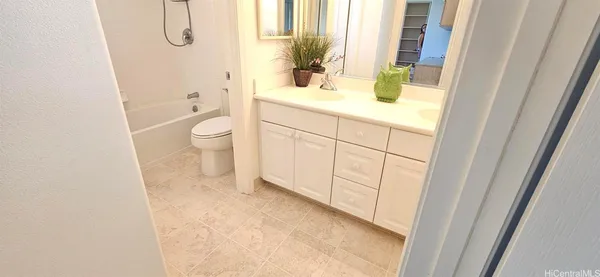 $3,600 | 91-1033 Kaipalaoa Street, Unit 1401, Ewa Beach, HI 96706