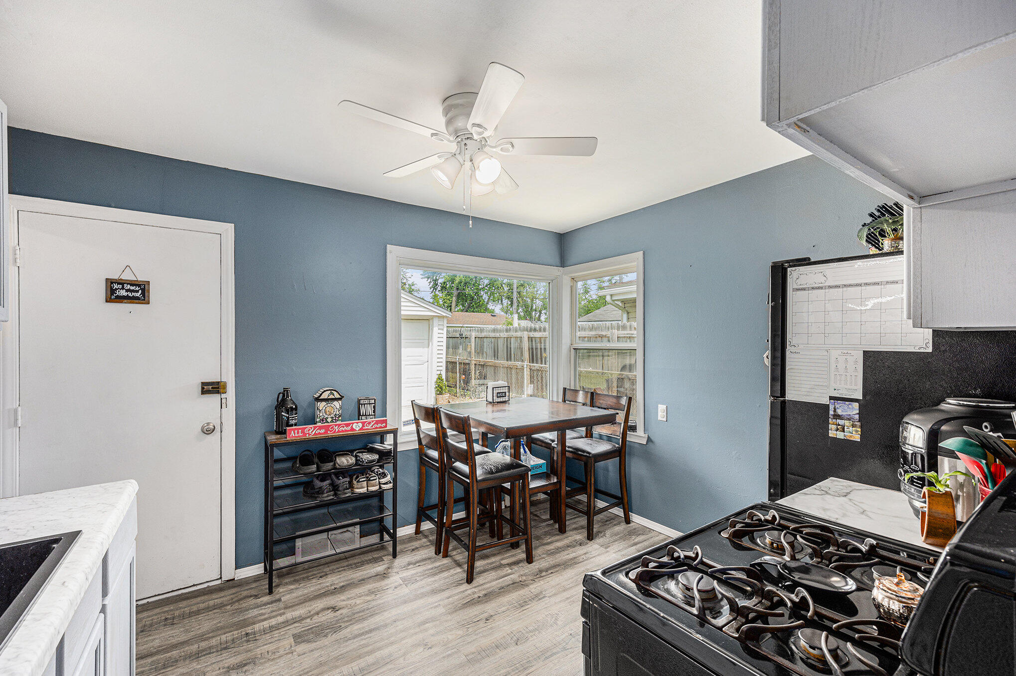 3126 Starr Road Royal Oak, MI 48073 - Photo 8 of 16 008_hp1a9000_160