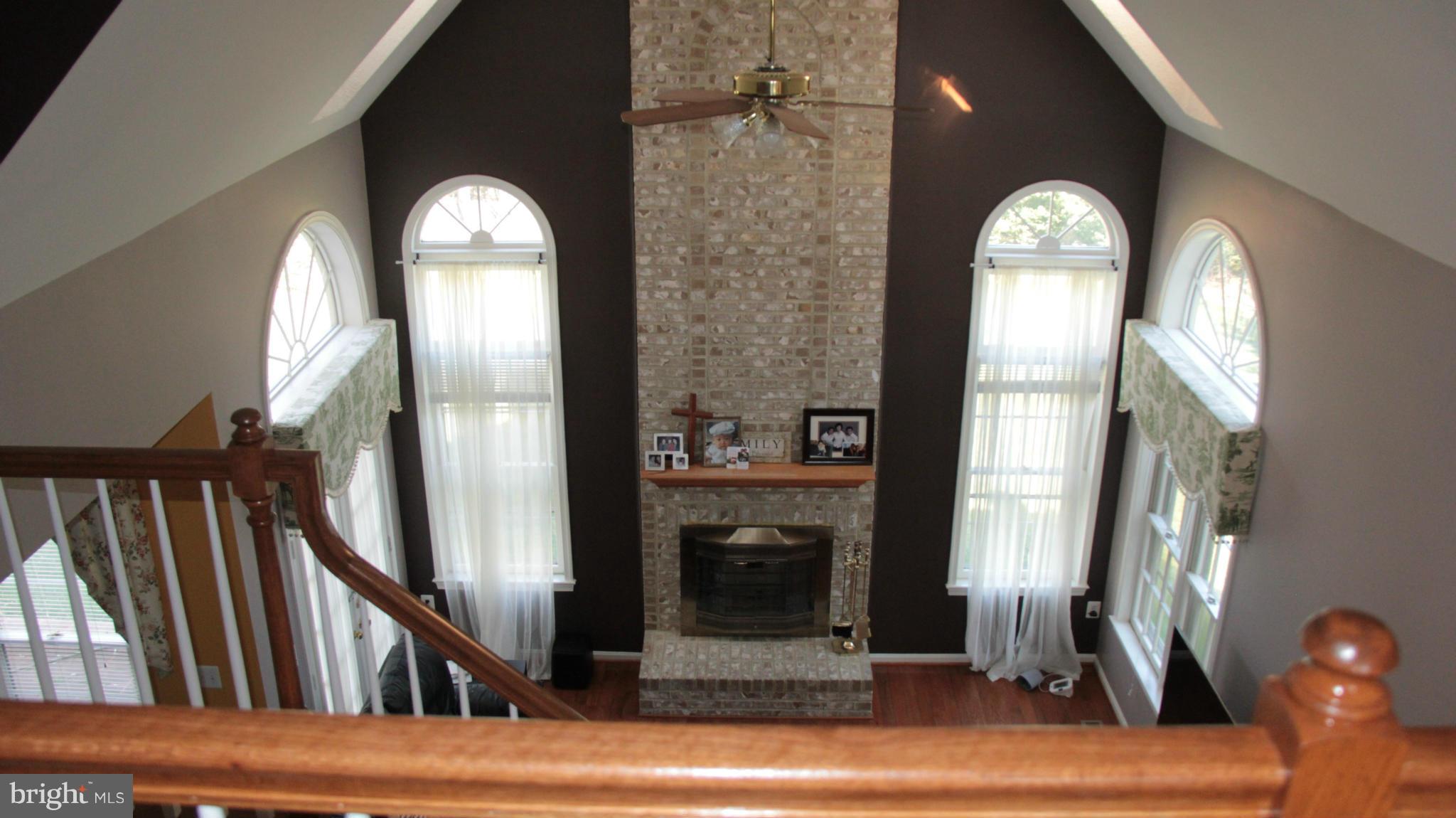 8964 Scott Street Springfield, VA 22153 - Photo 22 of 30 Living Room view from the hallway