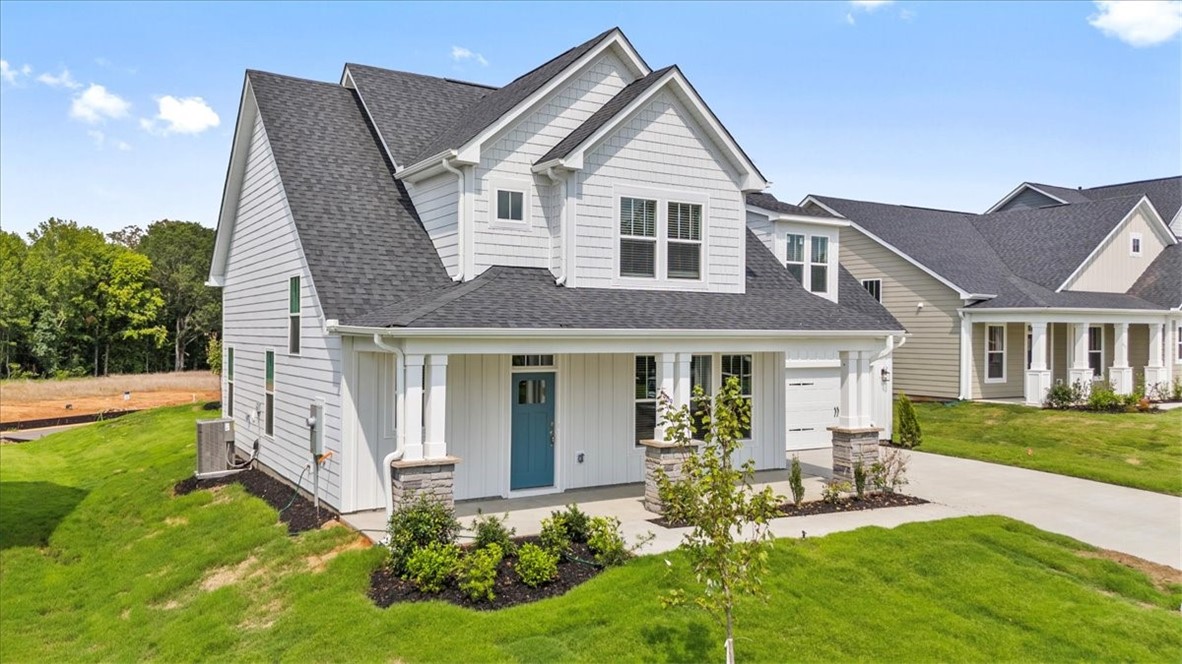 609 Wh Kay Lane Anderson, SC 29621 - Photo 2 of 40