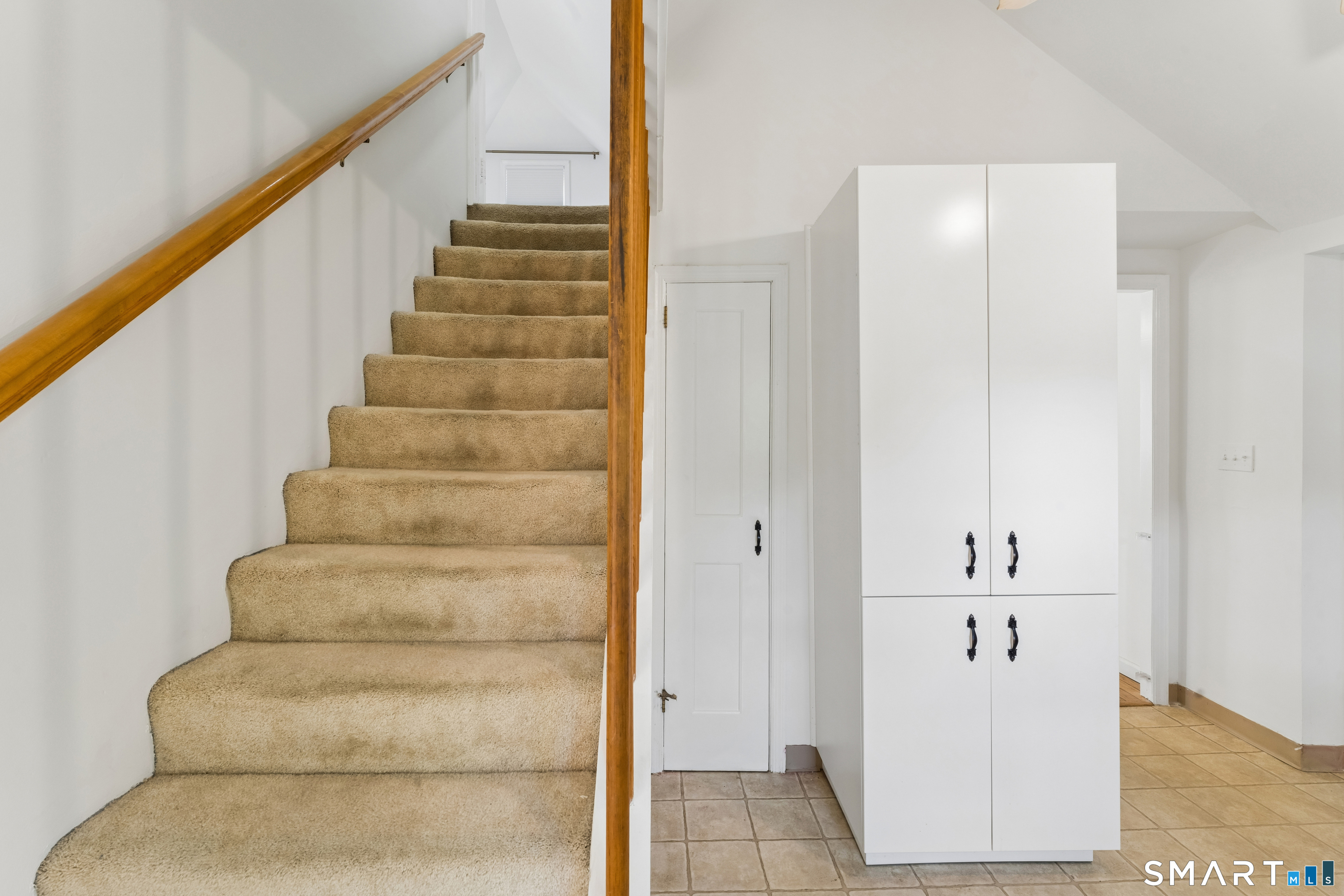 164 Belltown Road Stamford, CT 06905 - Photo 23 of 40