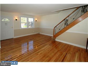 8638 Rugby Street Philadelphia, PA 19150 - Photo 3 of 12 Living Room