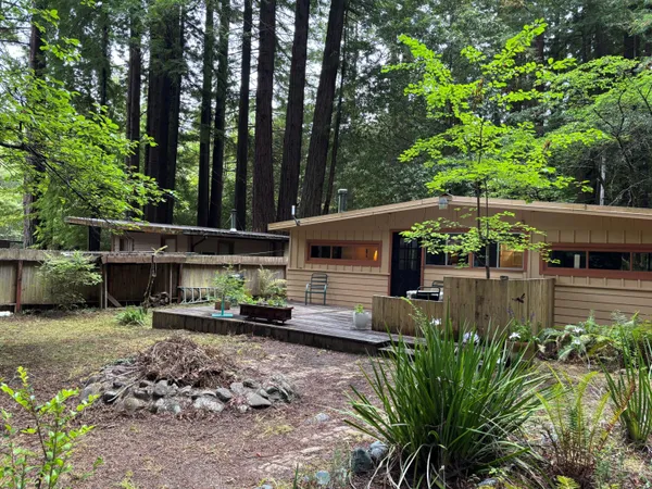 $89,900 | 801 Riverside Park Road, Unit 39, Carlotta, CA 95528