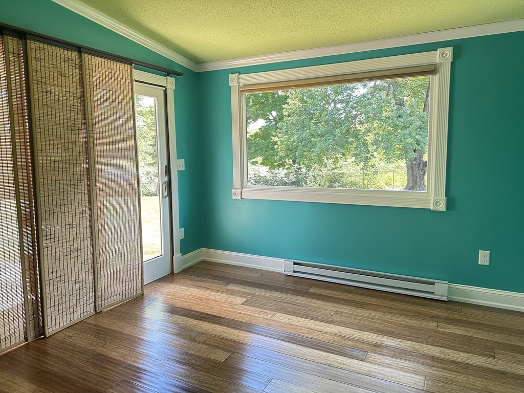 36 Crescent Drive Ludlow, MA 01056 - Photo 16 of 32