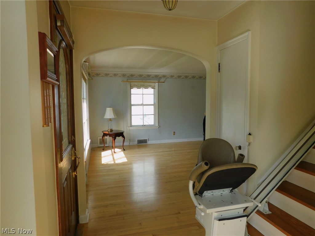 30525 Ridge Road Wickliffe, OH 44092 - Photo 7 of 32 Gallery Image 7