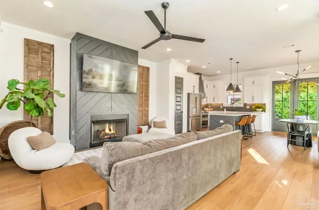 $699,000 | 1220 East Gonzalez Street, Pensacola, FL 32501