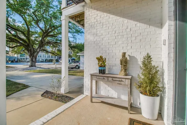 $699,000 | 1220 East Gonzalez Street, Pensacola, FL 32501