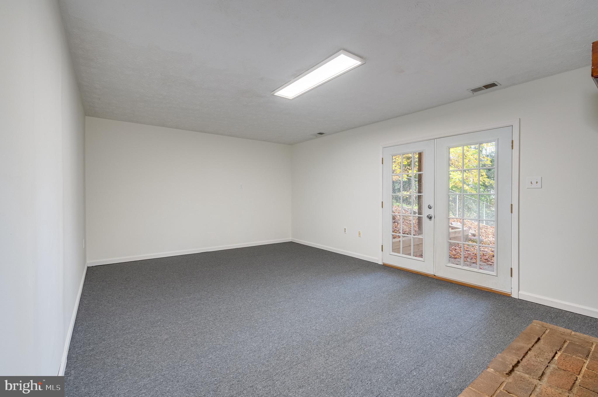 129 Longcroft Road Winchester, VA 22602 - Photo 15 of 37 Lower Level Family Room