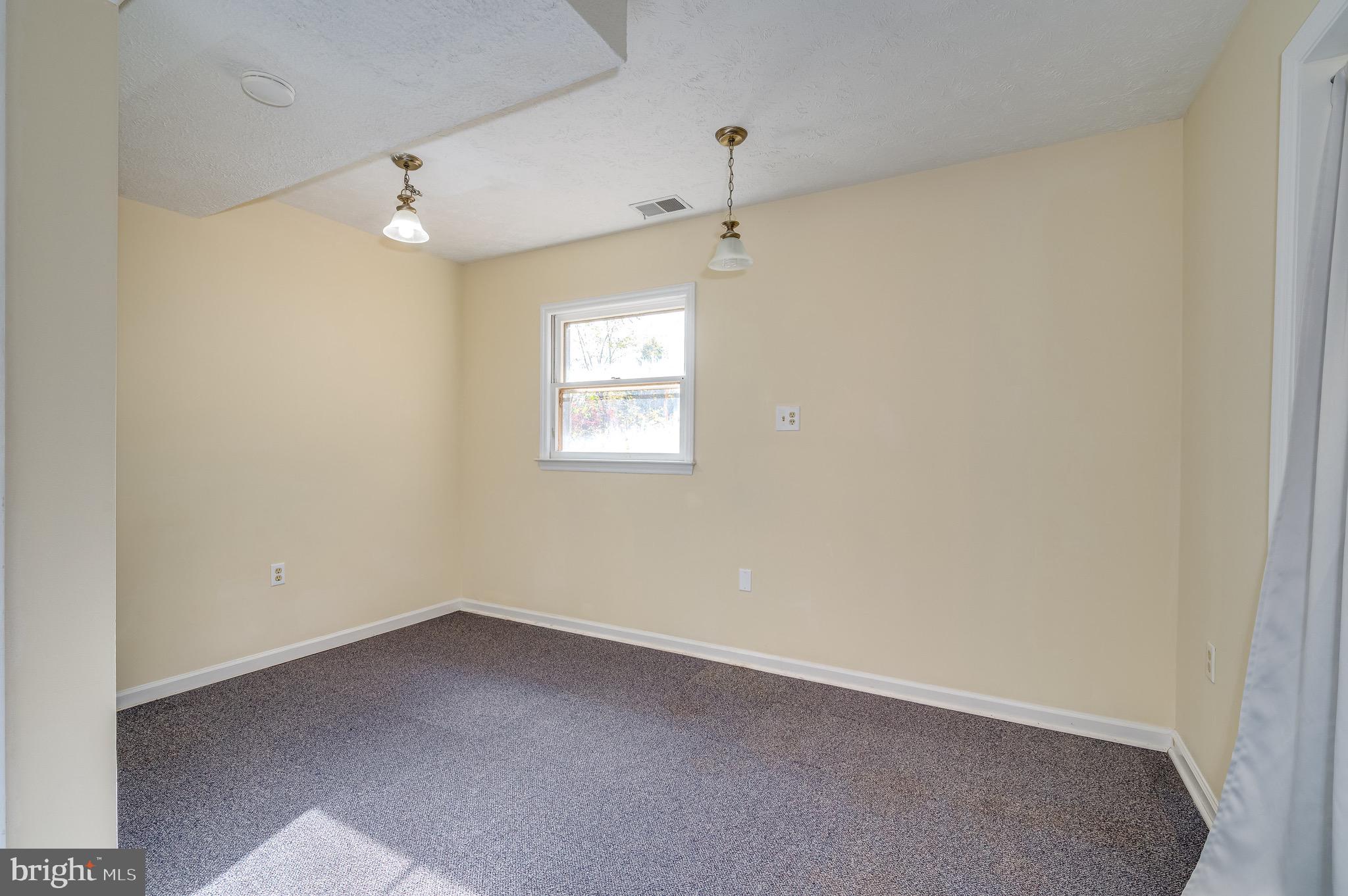 129 Longcroft Road Winchester, VA 22602 - Photo 18 of 37 Lower Level 3rd Bedroom