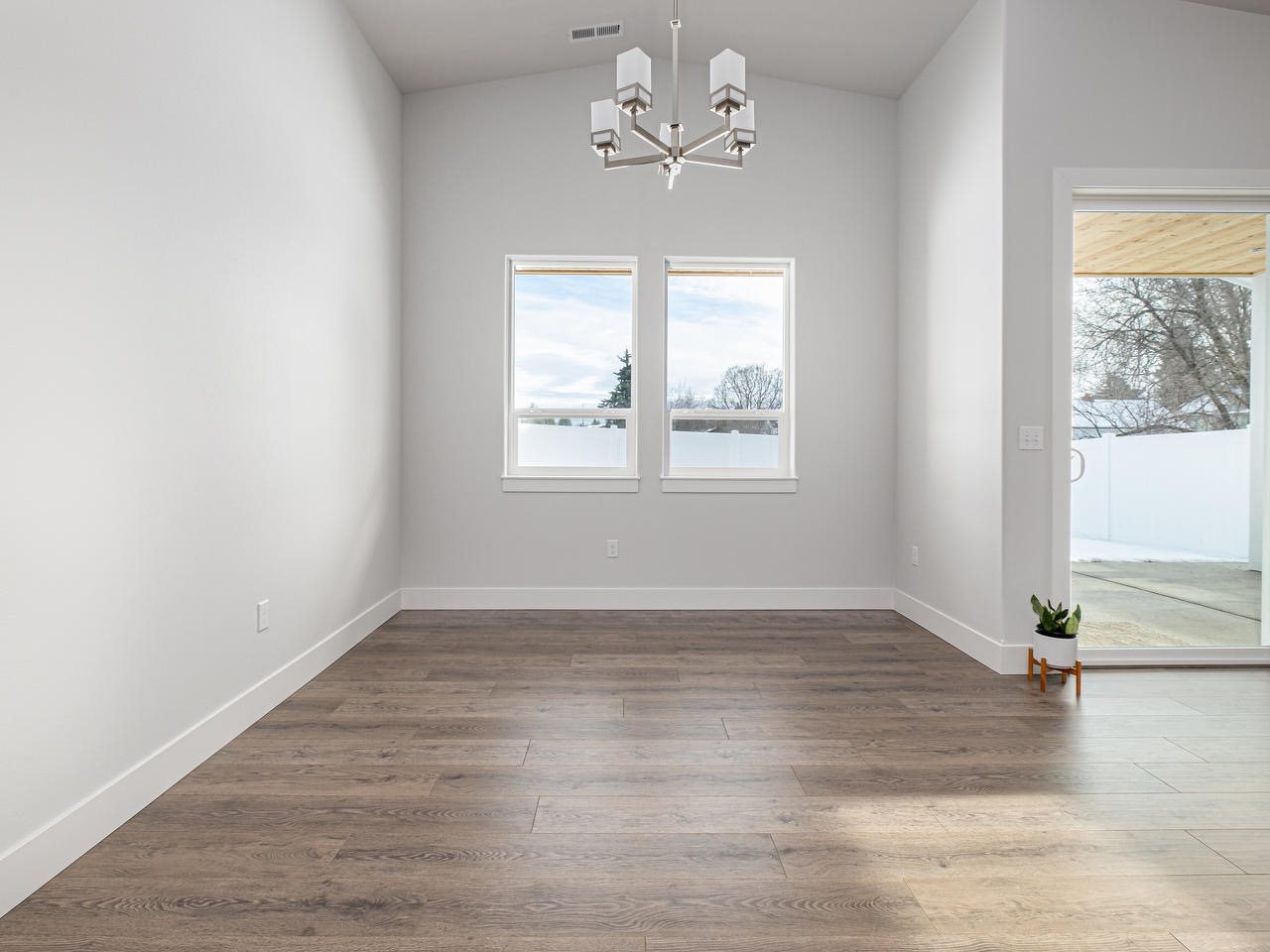 416 North Union Road Spokane Valley, WA 99206 - Photo 9 of 20 Gallery Image 9