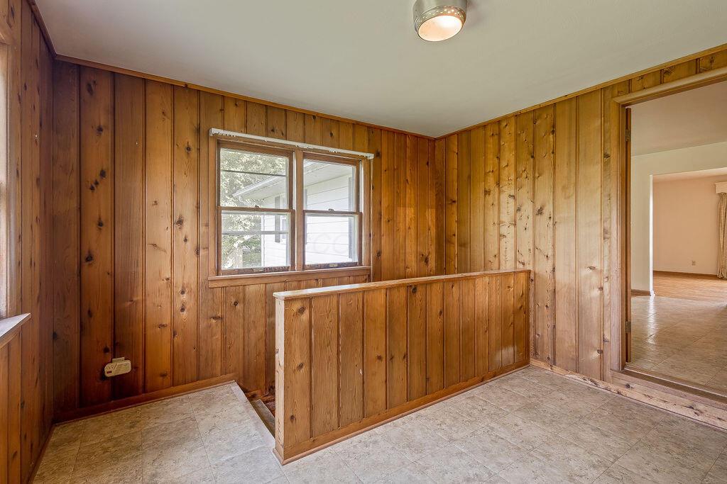 13590 Sycamore Road Mount Vernon, OH 43050 - Photo 8 of 23