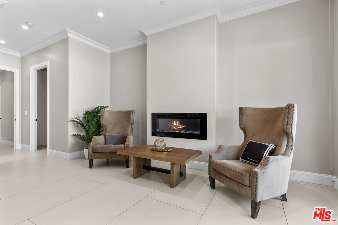 12419 Erwin Street Valley Village, CA 91606 - Photo 32 of 35