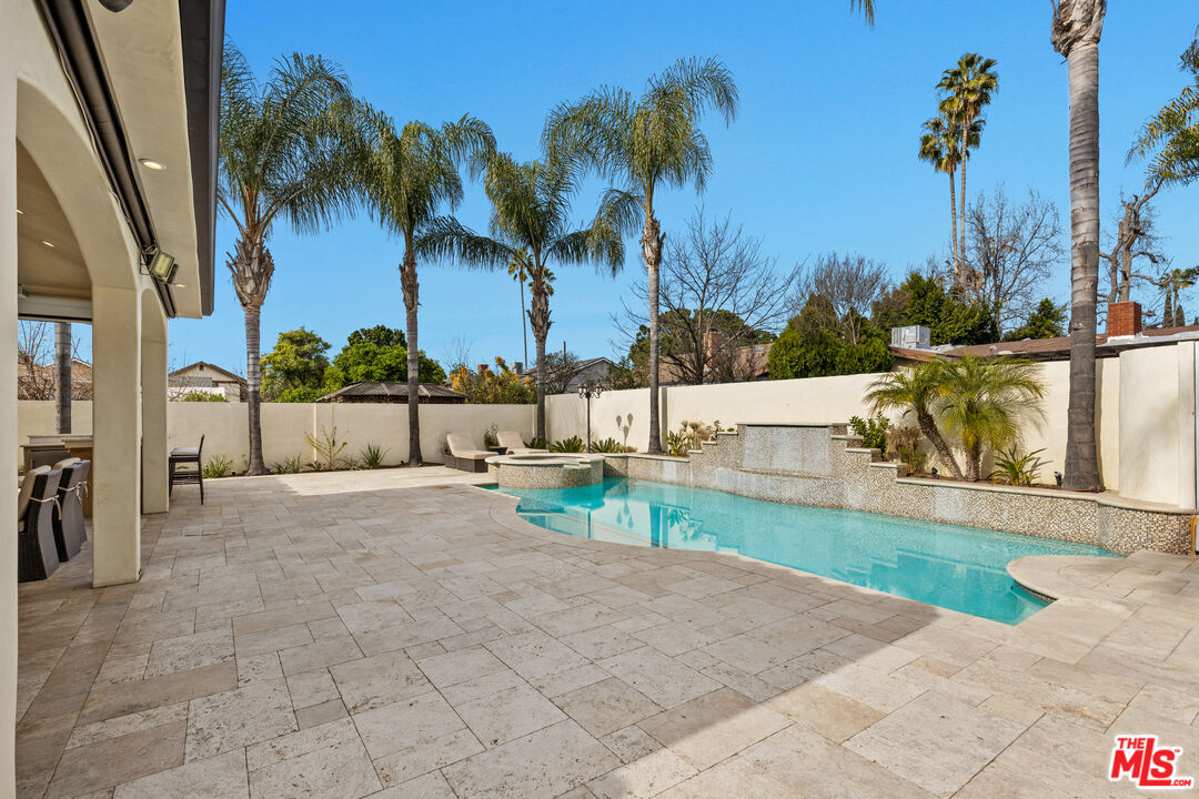 12419 Erwin Street Valley Village, CA 91606 - Photo 35 of 35