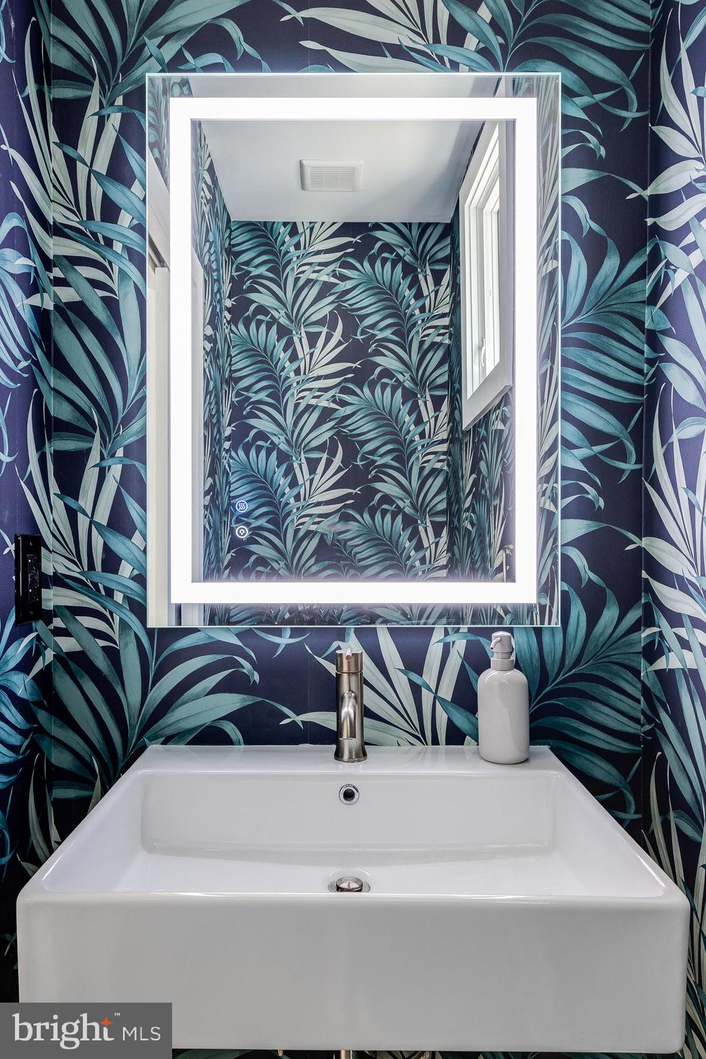 2624 Brown Street Philadelphia, PA 19130 - Photo 24 of 136