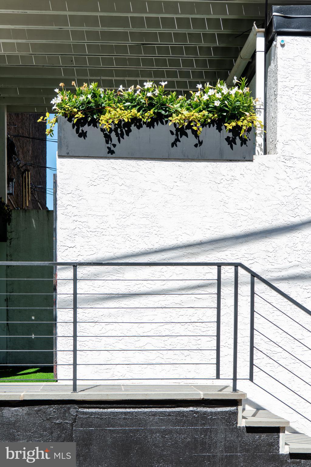 2624 Brown Street Philadelphia, PA 19130 - Photo 25 of 136