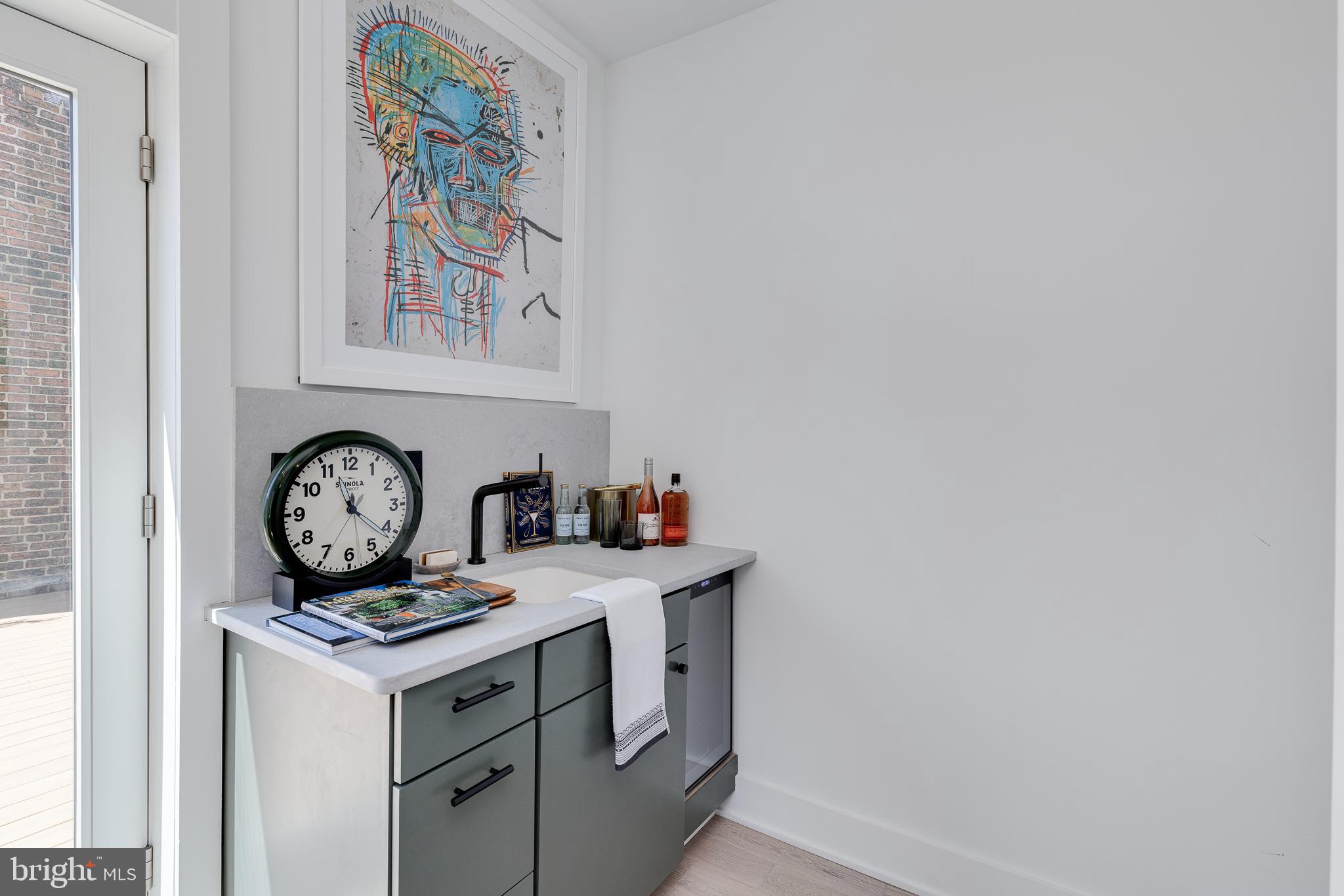 2624 Brown Street Philadelphia, PA 19130 - Photo 57 of 136