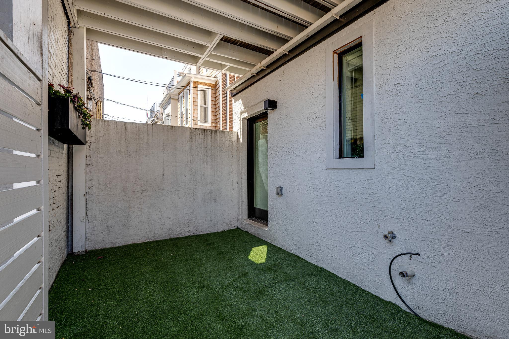 2624 Brown Street Philadelphia, PA 19130 - Photo 84 of 136