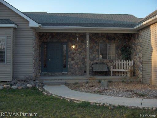 3988 West Schafer Road Pinckney, MI 48169 - Photo 2 of 7 Front w stone