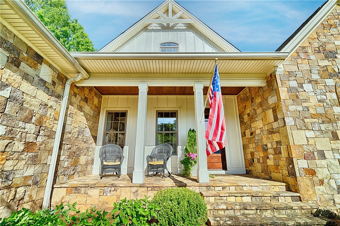 1709 Covington Ridge Auburn, AL 36830 - Photo 3 of 40 Gallery Image 3