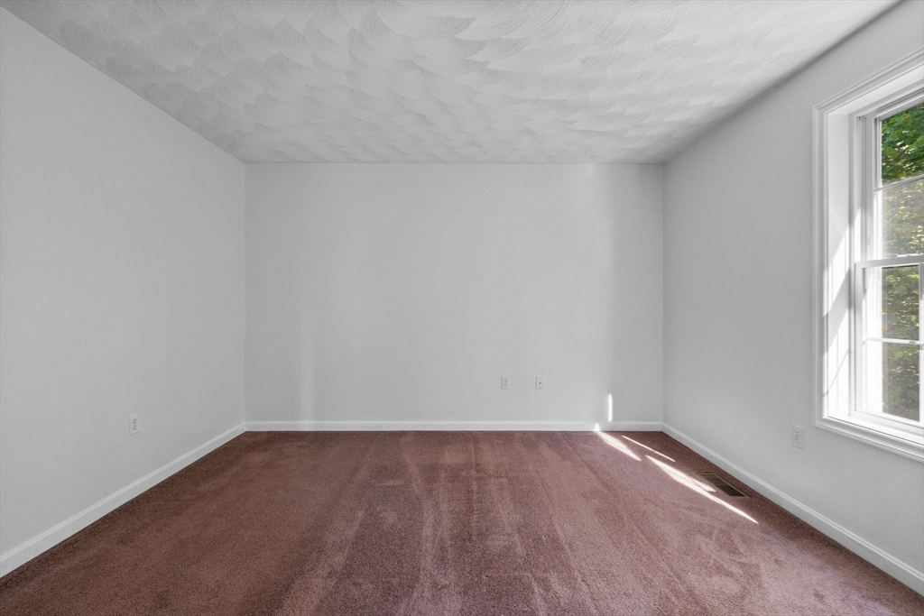 9 Blue Jay Circle, Unit 2 Wakefield, MA 01880 - Photo 15 of 29