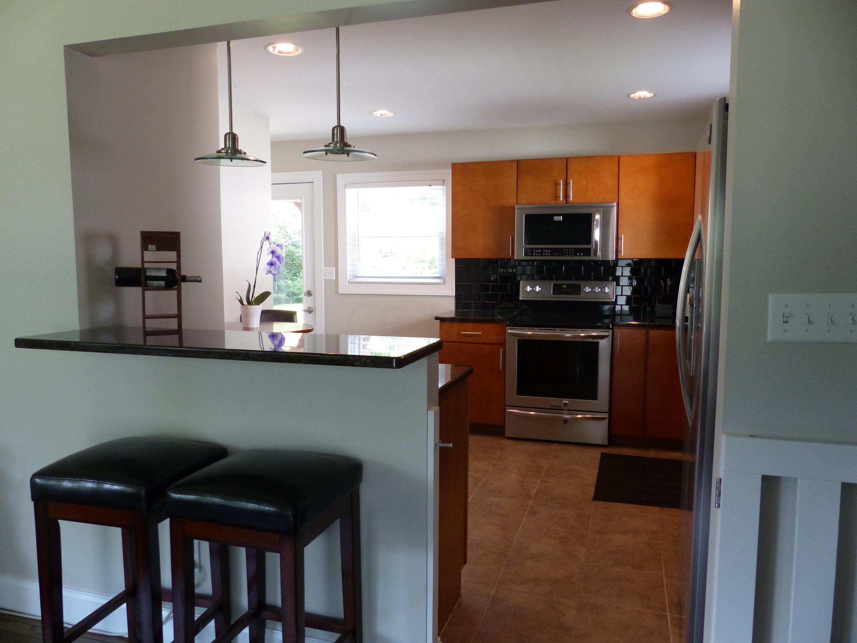2722 Nottingham Road Columbus, OH 43221 - Photo 18 of 34