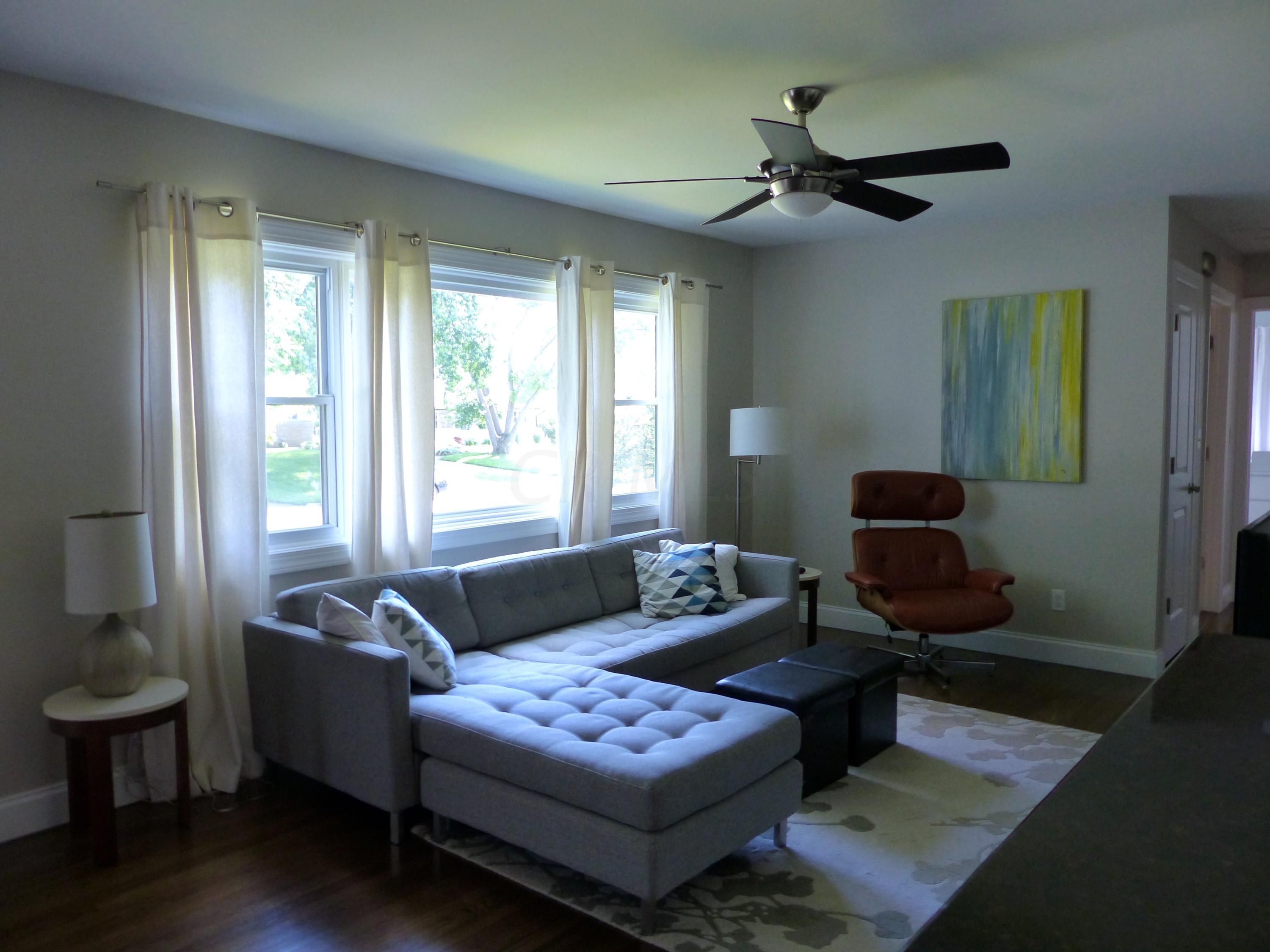 2722 Nottingham Road Columbus, OH 43221 - Photo 6 of 34
