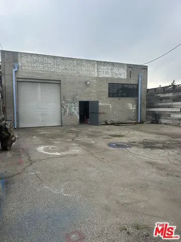 $1,499,000 | 2411 Exposition Place, Los Angeles, CA 90018